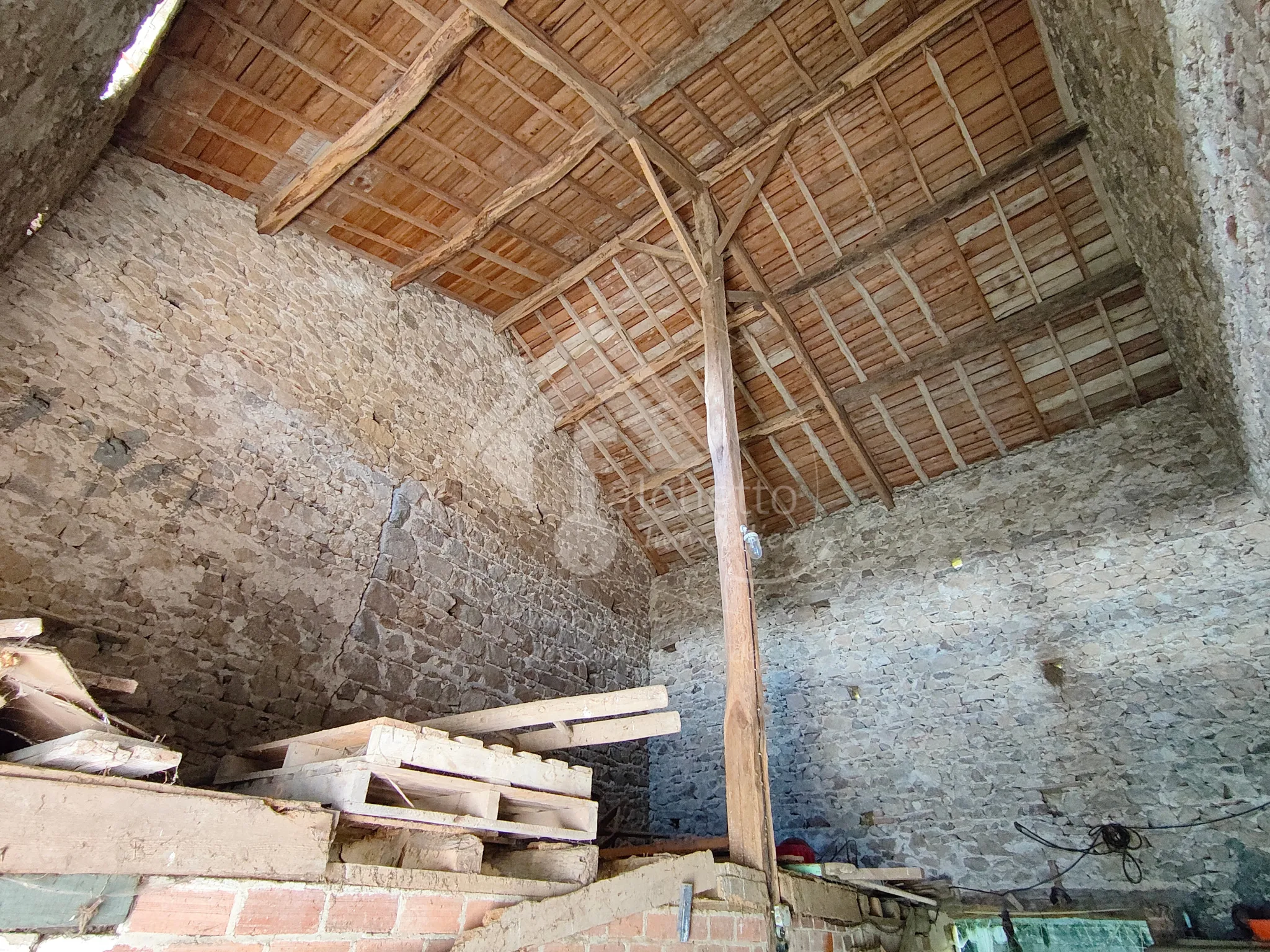 Maison 4 pièces à Laprugne dans la Montagne Bourbonnaise 