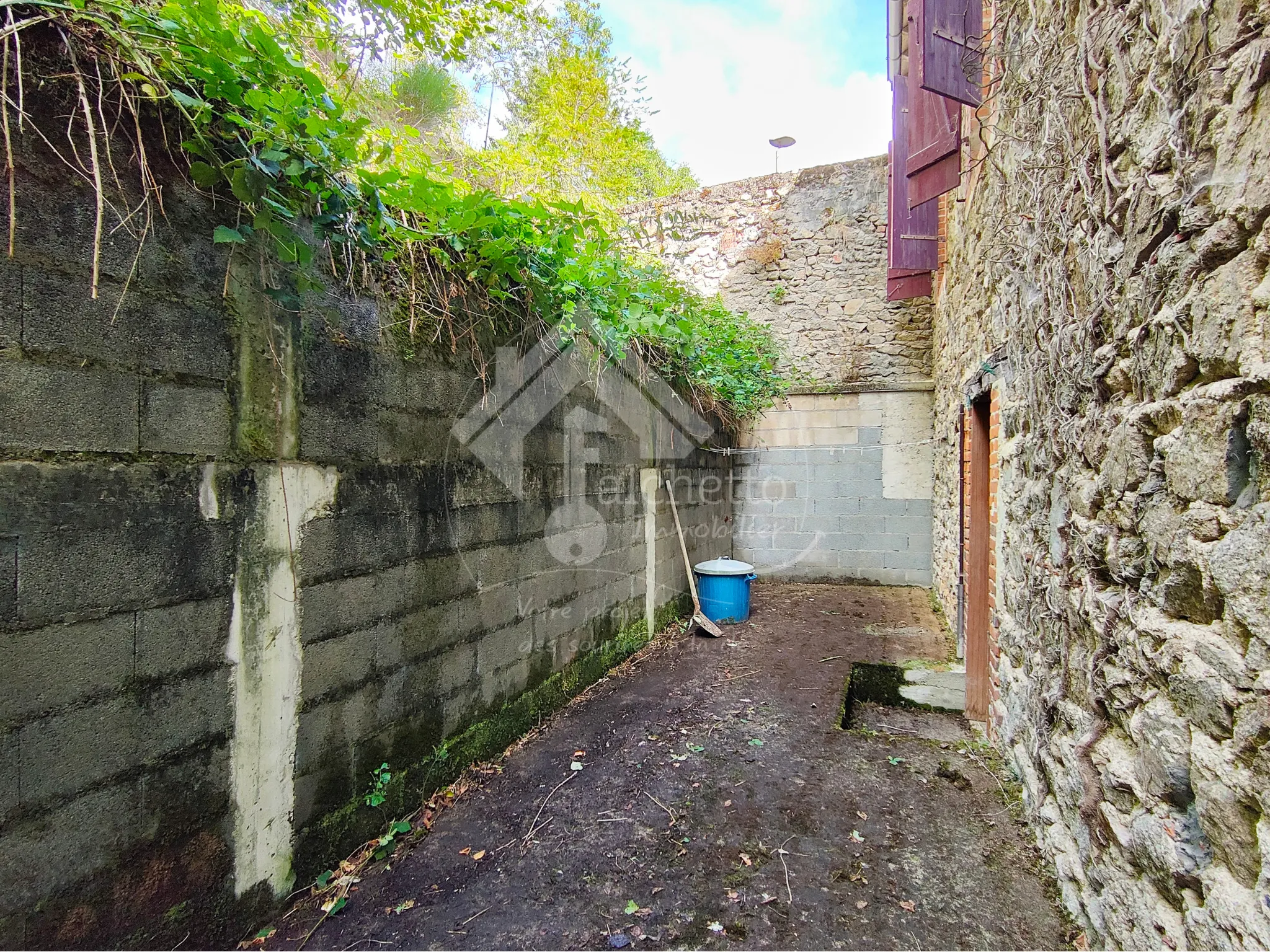 Maison 4 pièces à Laprugne dans la Montagne Bourbonnaise 