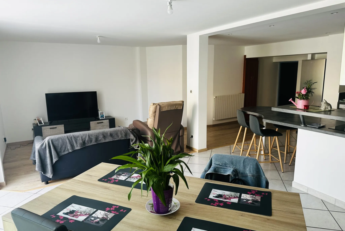 Appartement rénové de 109,38 m² à Remiremont avec 3 chambres 