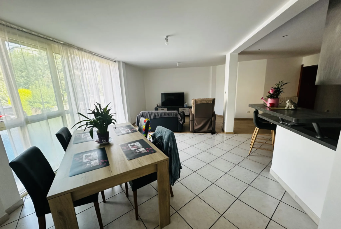 Appartement rénové de 109,38 m² à Remiremont avec 3 chambres 