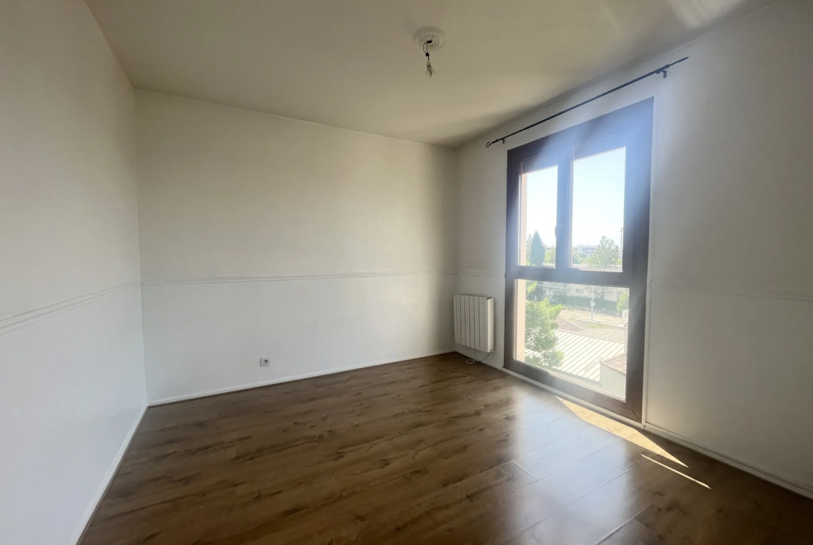 À vendre : Superbe T3 à Berre l'Etang - 64 m², vue dégagée 