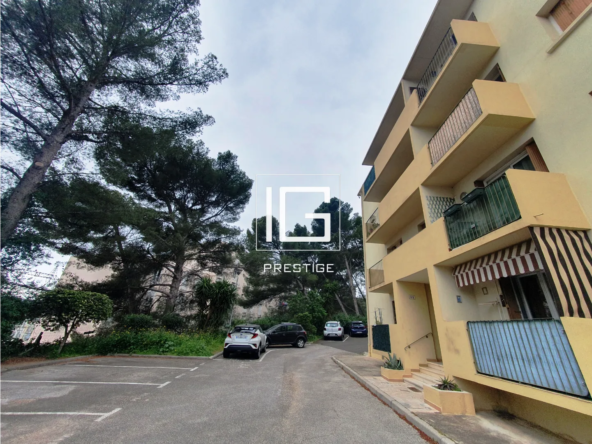 À vendre : Appartement T3 calme à Toulon Ouest - 54 m²