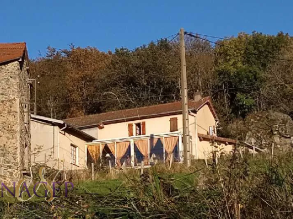 Maison de 6 pièces à vendre à Lavoine avec vue dégagée