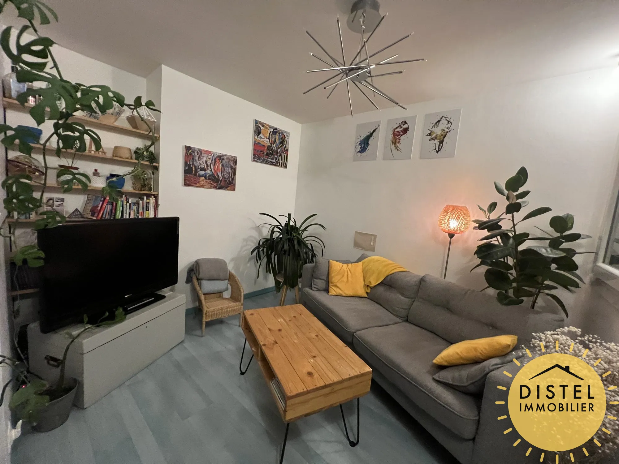 À vendre : Appartement lumineux 5 pièces à Mundolsheim avec balcon et garage 