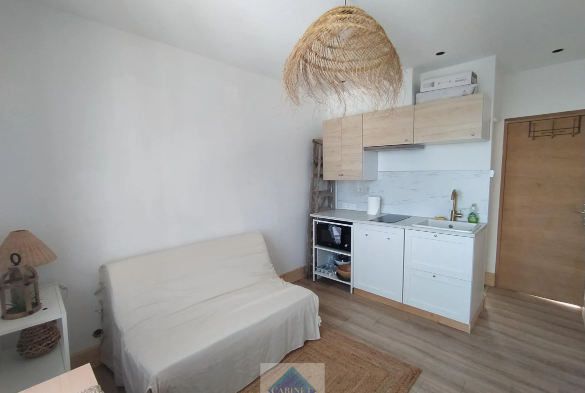 Studio rénové à vendre à Ault - Plage accessible 