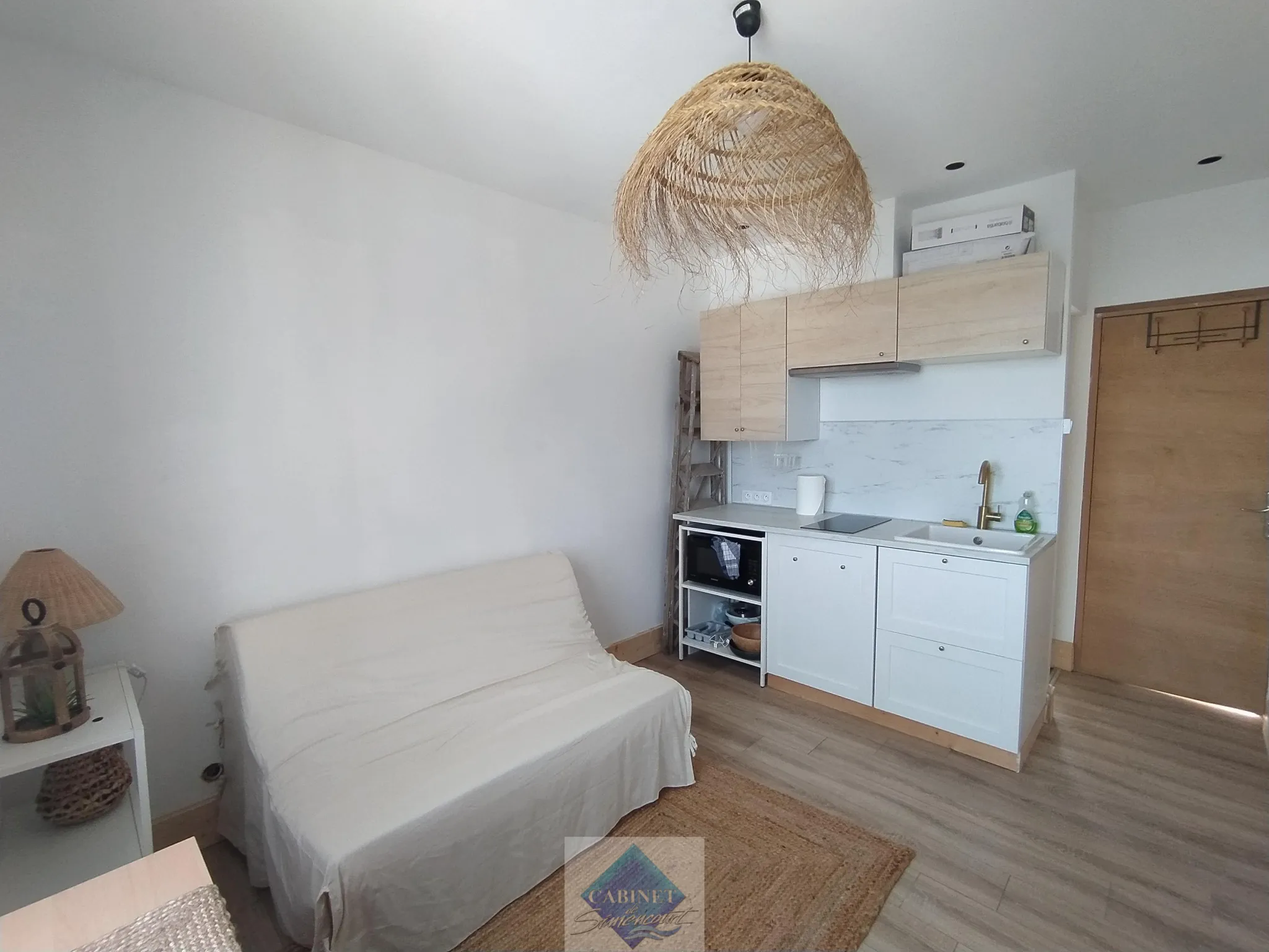 Studio rénové à vendre à Ault - Plage accessible 