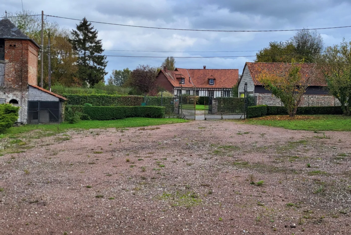 Ancien corps de ferme à vendre près d'Abbeville - 9595 m² 