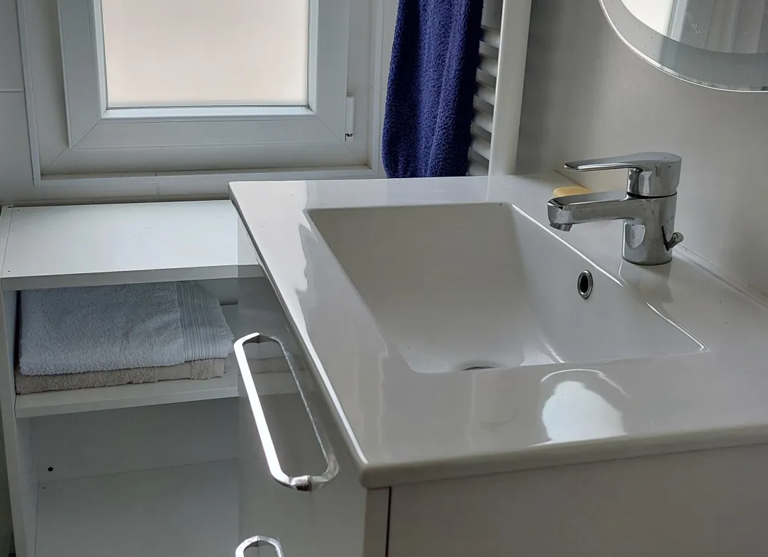 À vendre : Appartement T4 très lumineux à Vichy, parfait état avec garage 