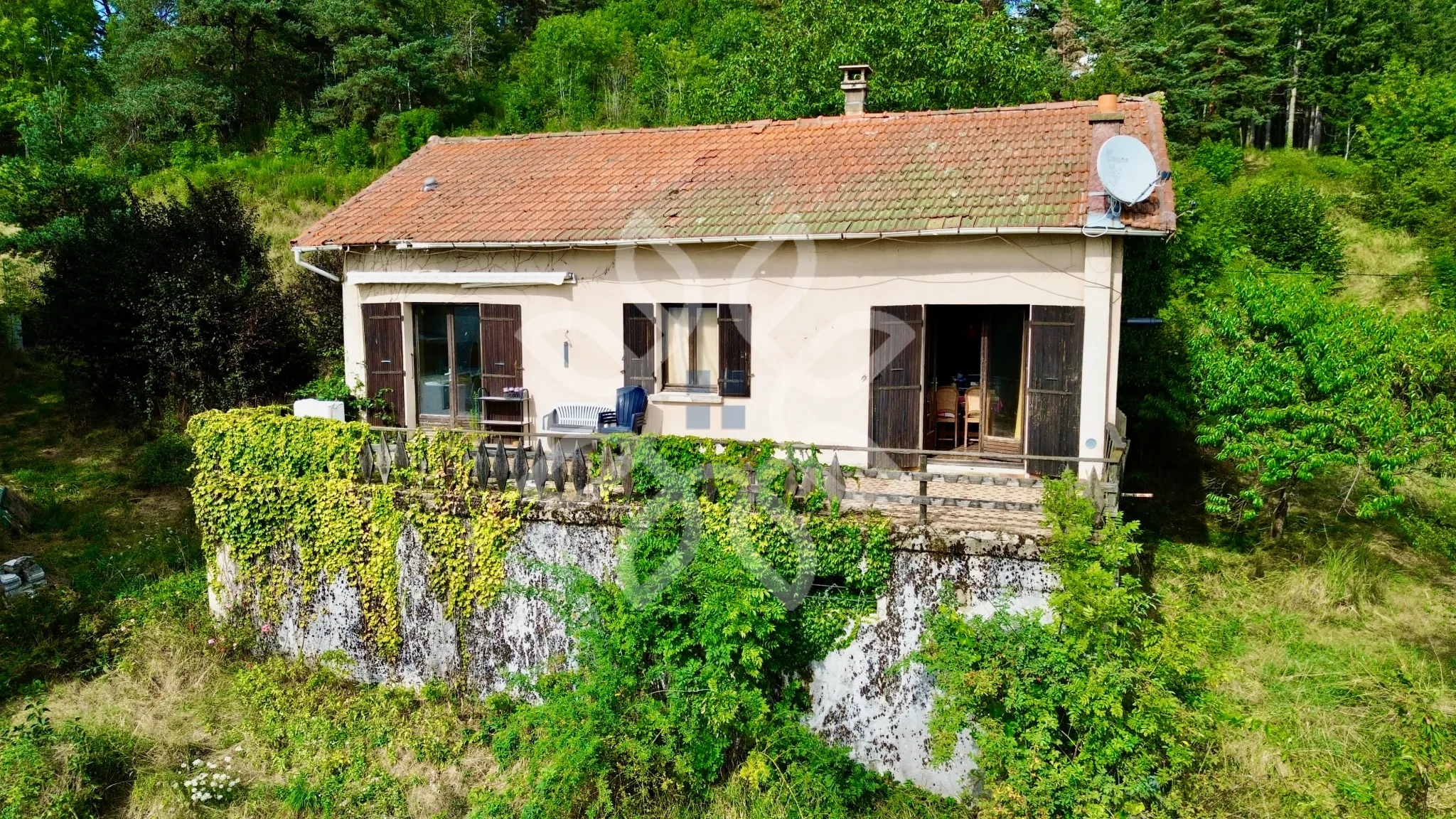 Maison avec Vue Panoramique à Champagnac-le-Vieux 