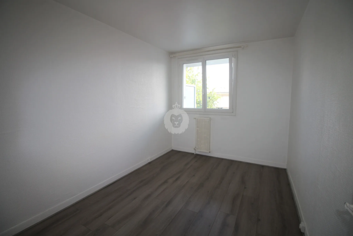 À vendre : Appartement 45 m2 en bord de Marne à St Maur des Fosses 