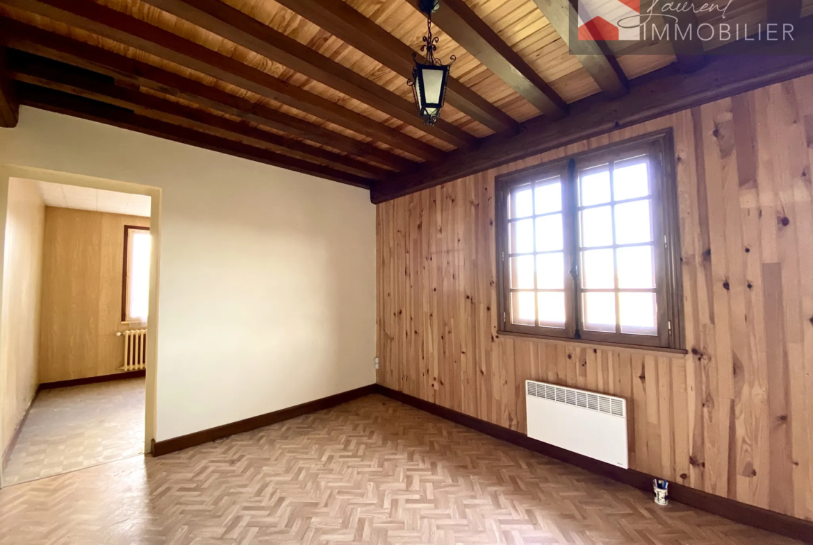 Maison à Manziat avec jardin de 1440 m² à vendre 