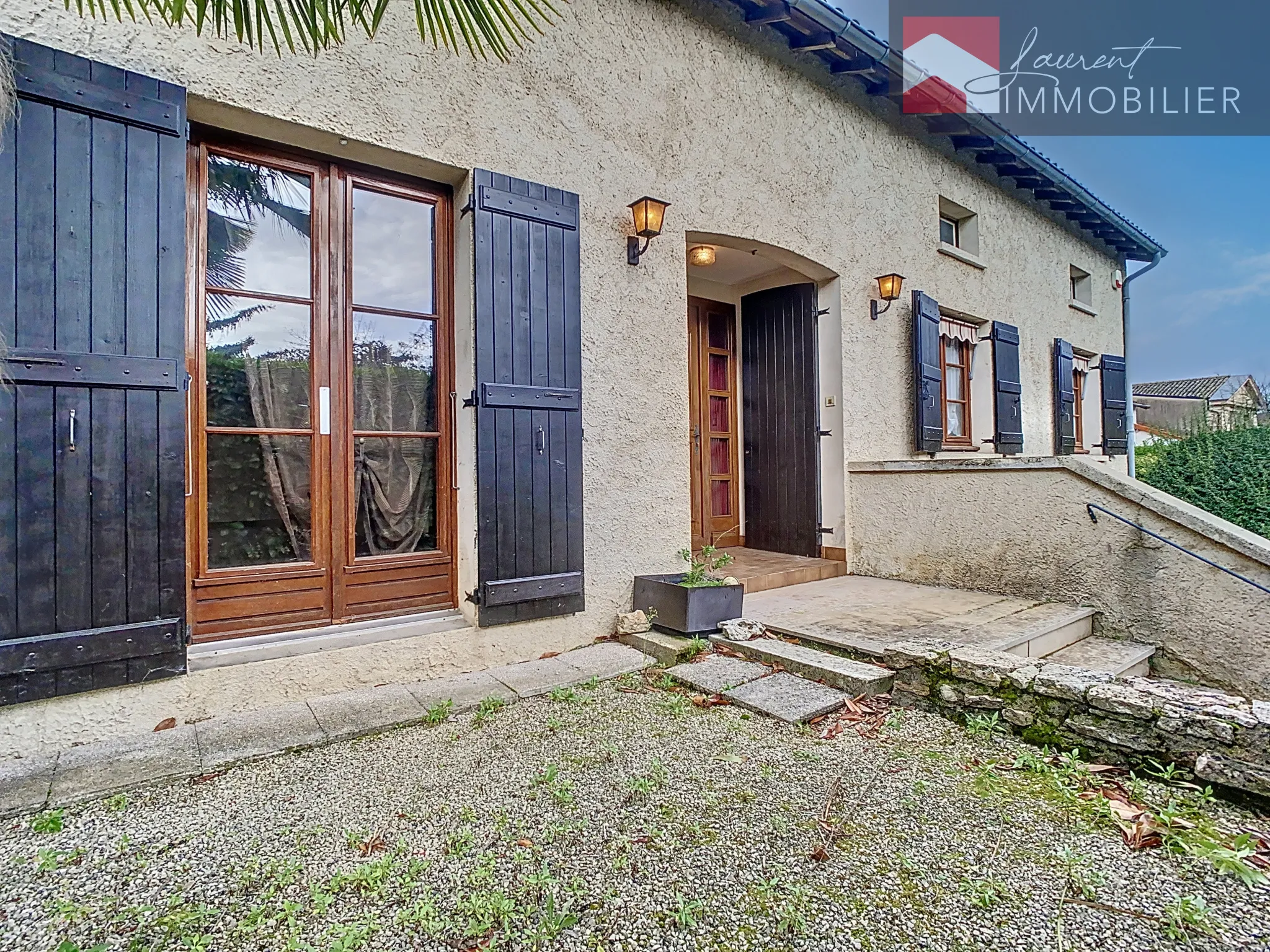 Maison avec terrasse à vendre à Préty (71) 