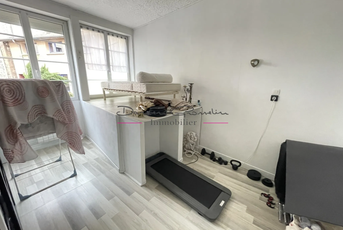 Appartement T3 à St Victor sur Rhins avec cave - 79 000 EUR 