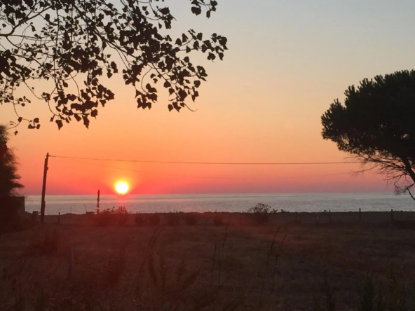 Maison les pieds dans l'eau à Solaro avec vue panoramique sur la mer