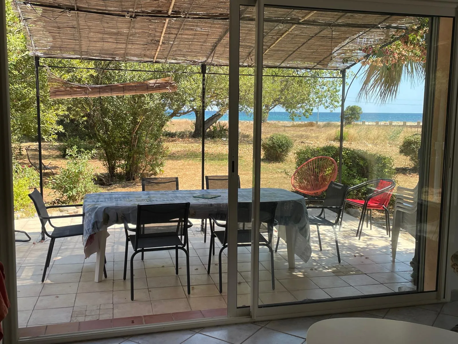 Maison les pieds dans l'eau à Solaro avec vue panoramique sur la mer 