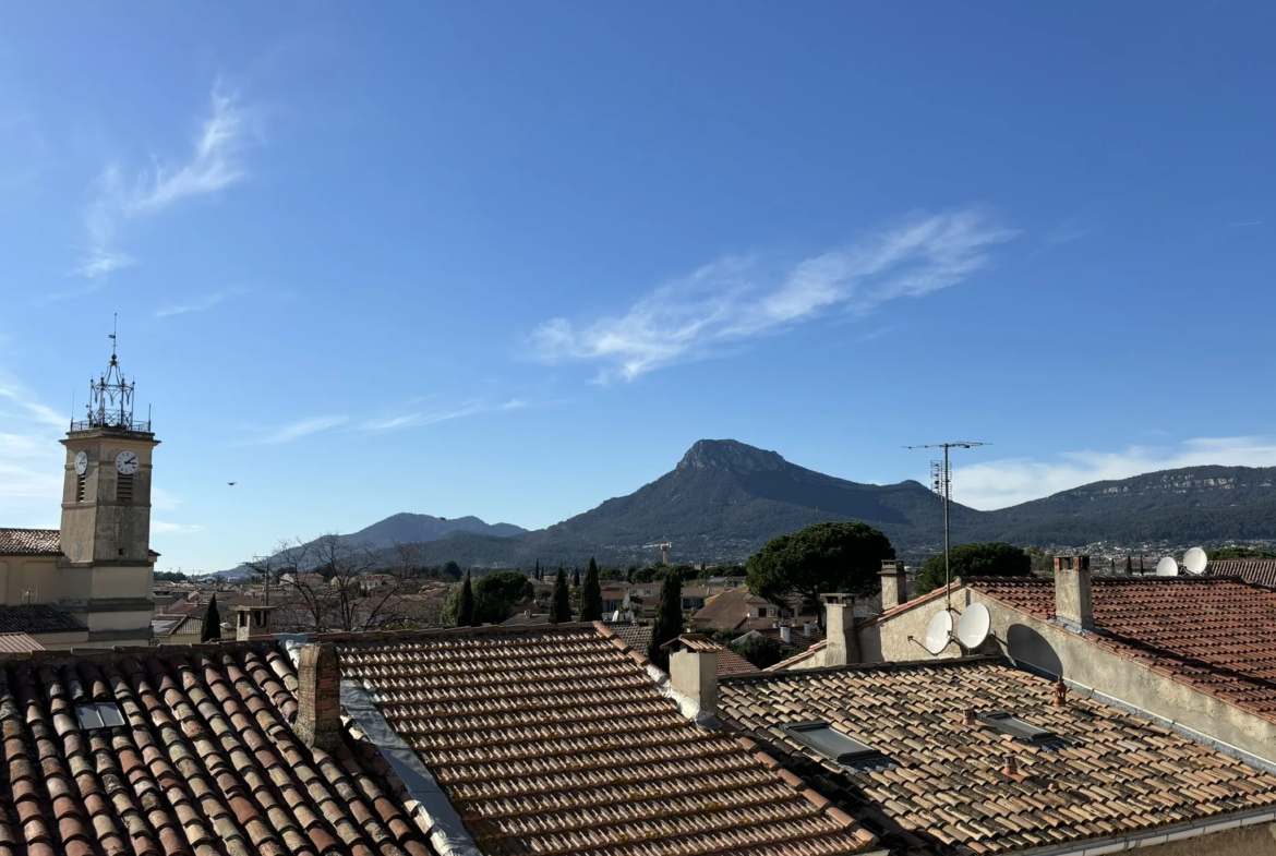 À vendre : Appartement lumineux 45m² avec terrasse à La Crau 