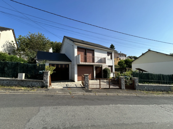 Maison à vendre à Ussel en Corrèze - 4 chambres, terrain de 450 m²