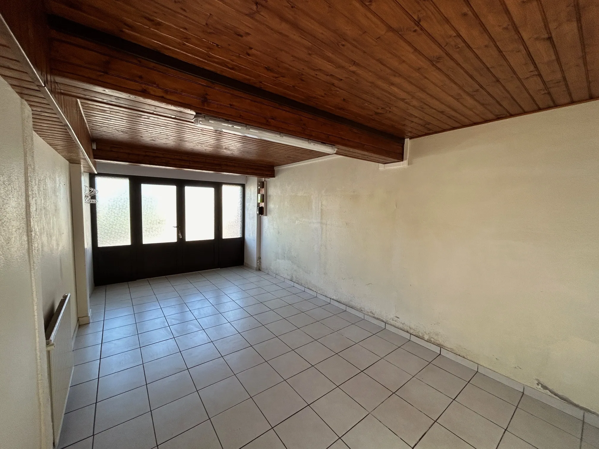 Maison à vendre à Ussel en Corrèze - 4 chambres, terrain de 450 m² 