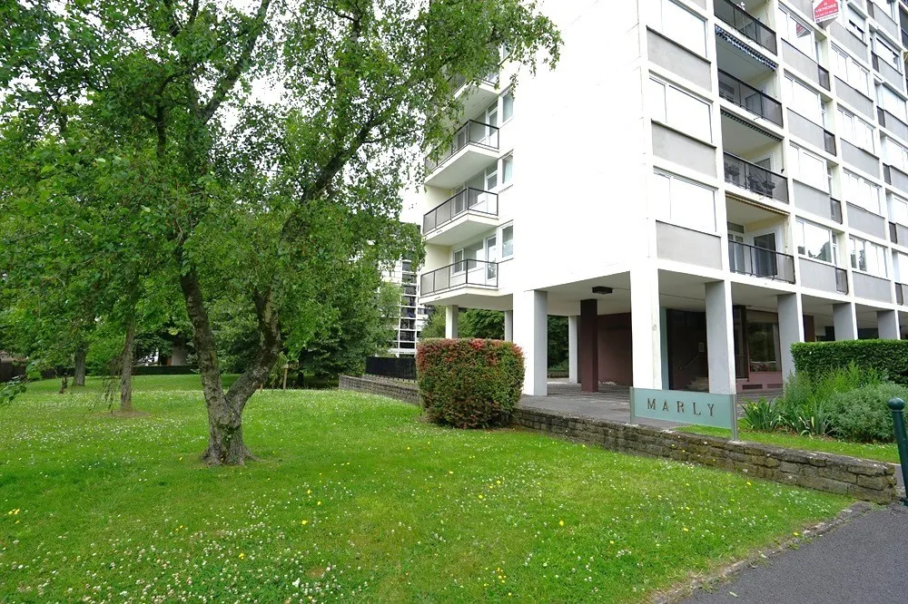 Appartement T4 à Roubaix Barbieux - Proche Tramway 