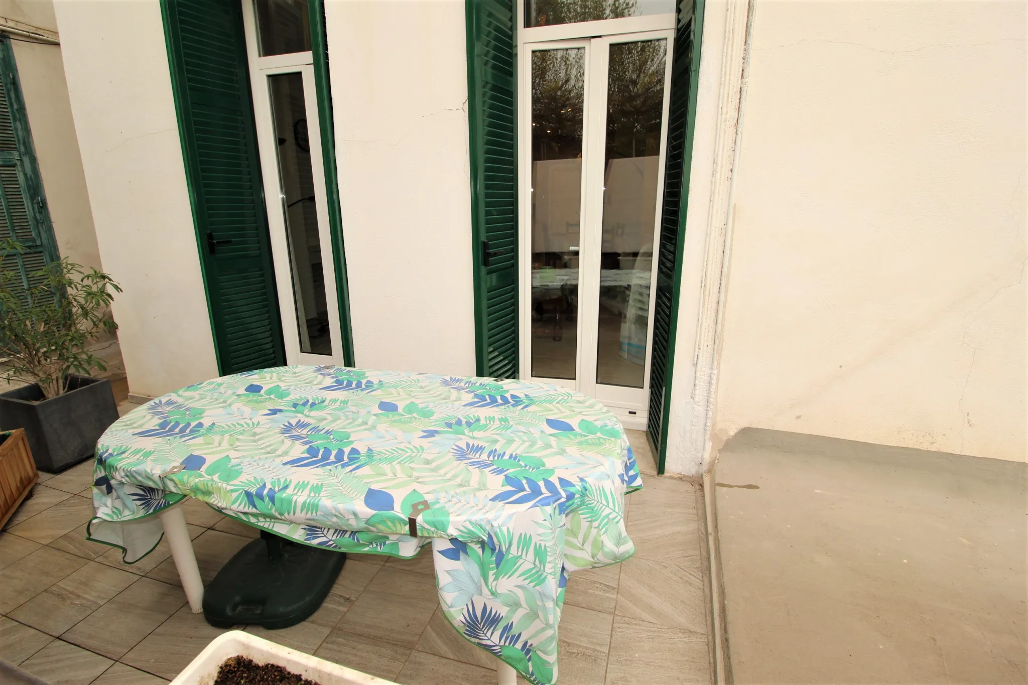 Vente Appartement 2 pièces à Menton avec Grande Terrasse 