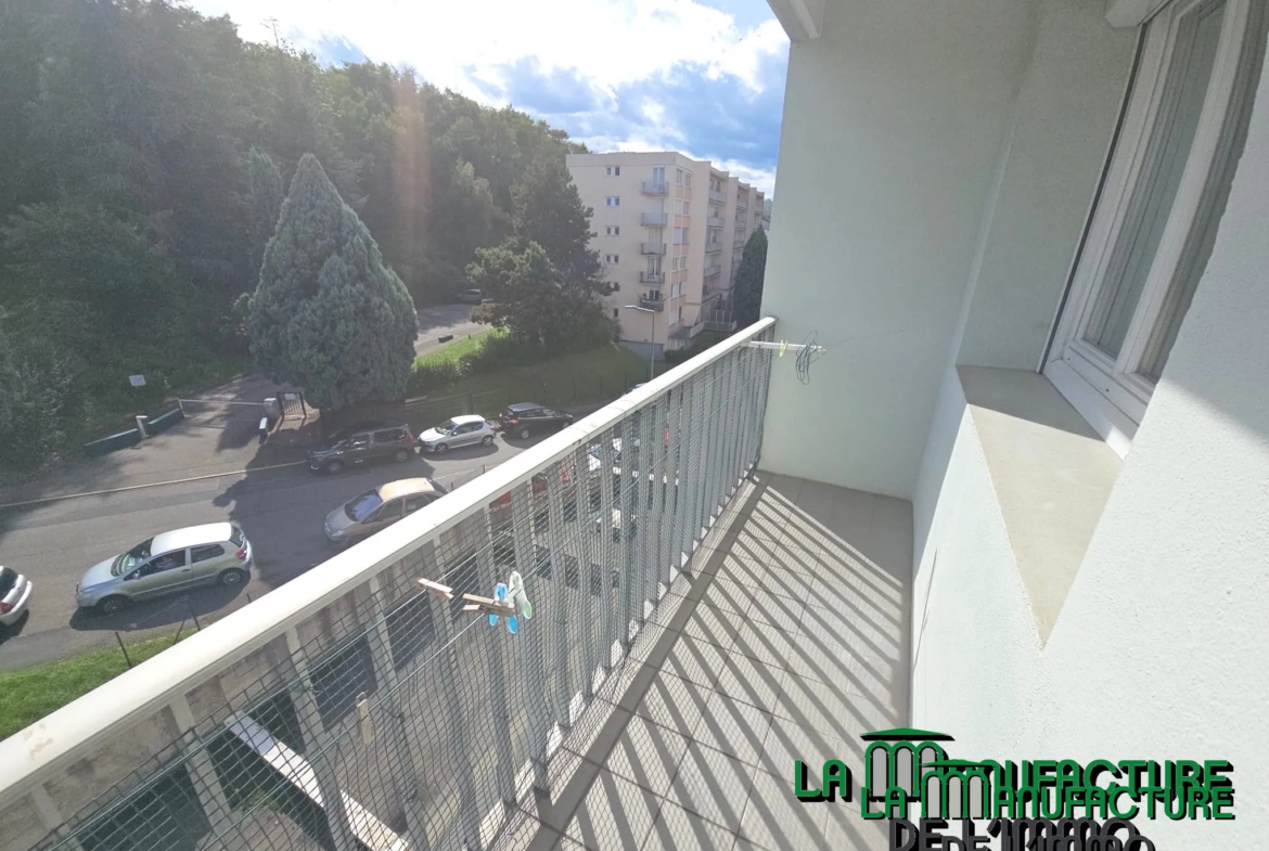 Bel appartement F3 à vendre à Saint-Étienne - Deux balcons, cave et garage 