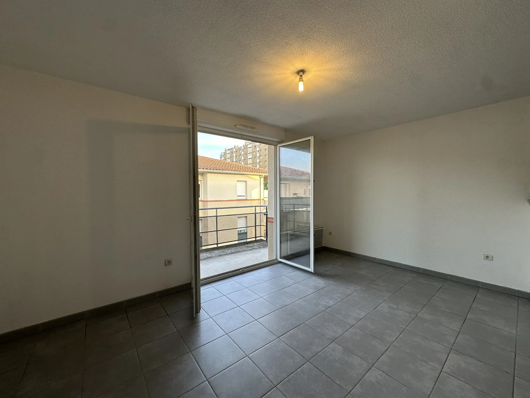 À vendre : Appartement T2 lumineux à Muret de 40.3 m² avec balcon 