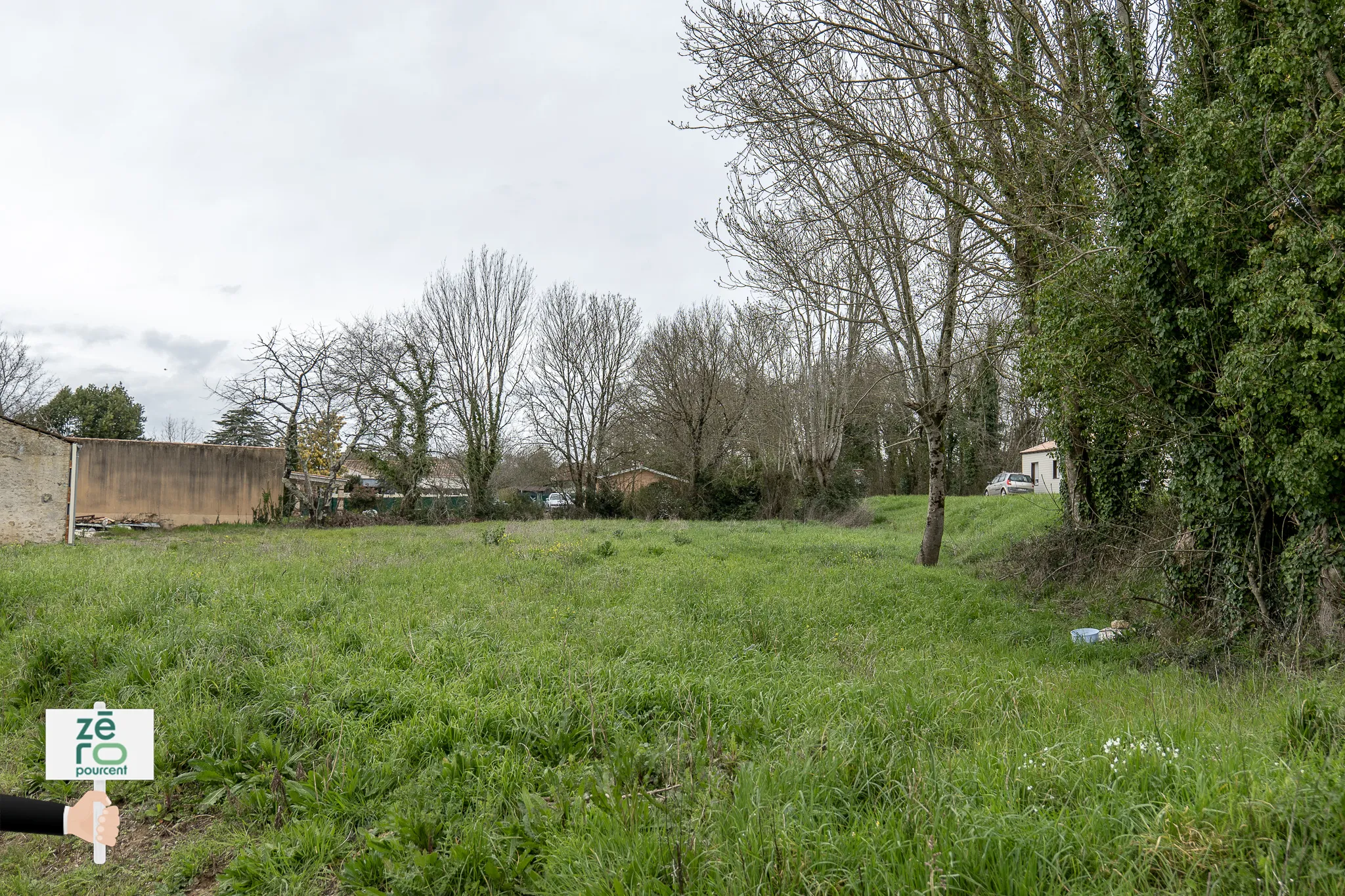 Terrain à bâtir de 534 m2 à Champ-Saint-Père 