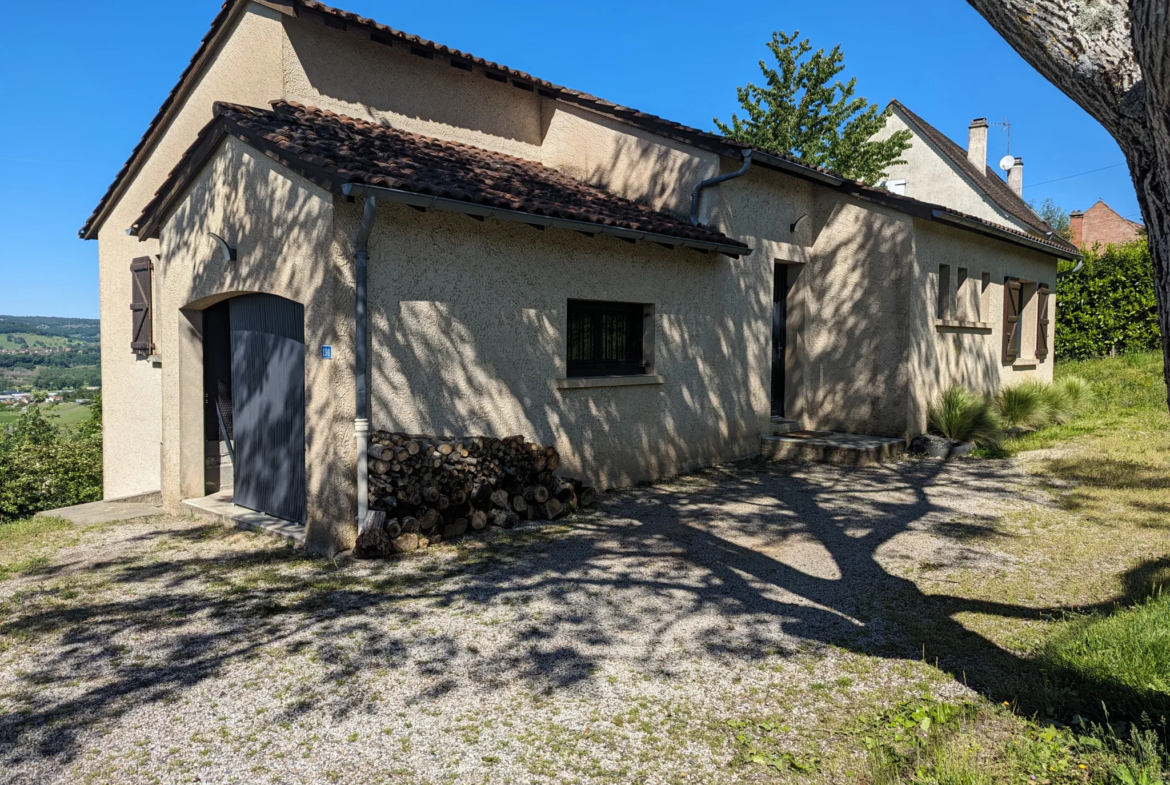 Maison de plain-pied à vendre à Saint Laurent les Tours - Vue sur le château 