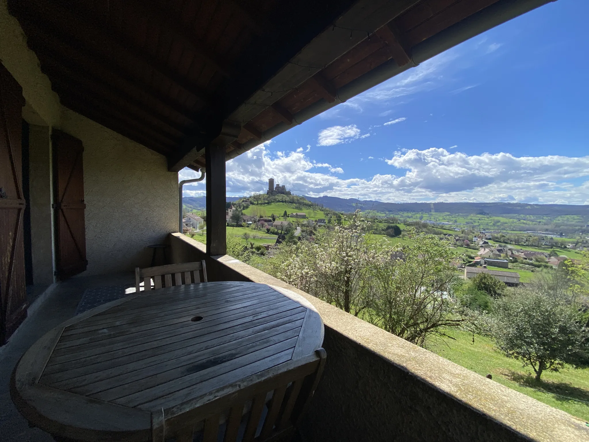 Maison de plain-pied à vendre à Saint Laurent les Tours - Vue sur le château 