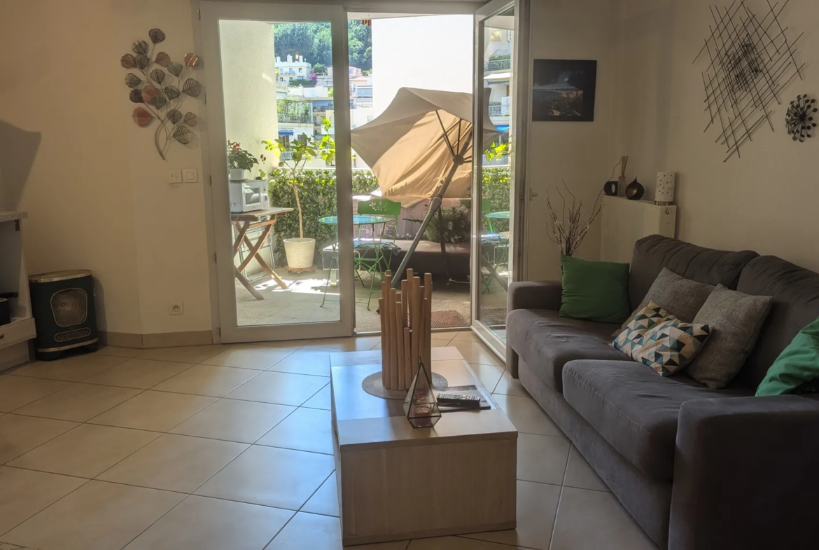 Studio à vendre avec terrasse à Nice Nord - Cessole 