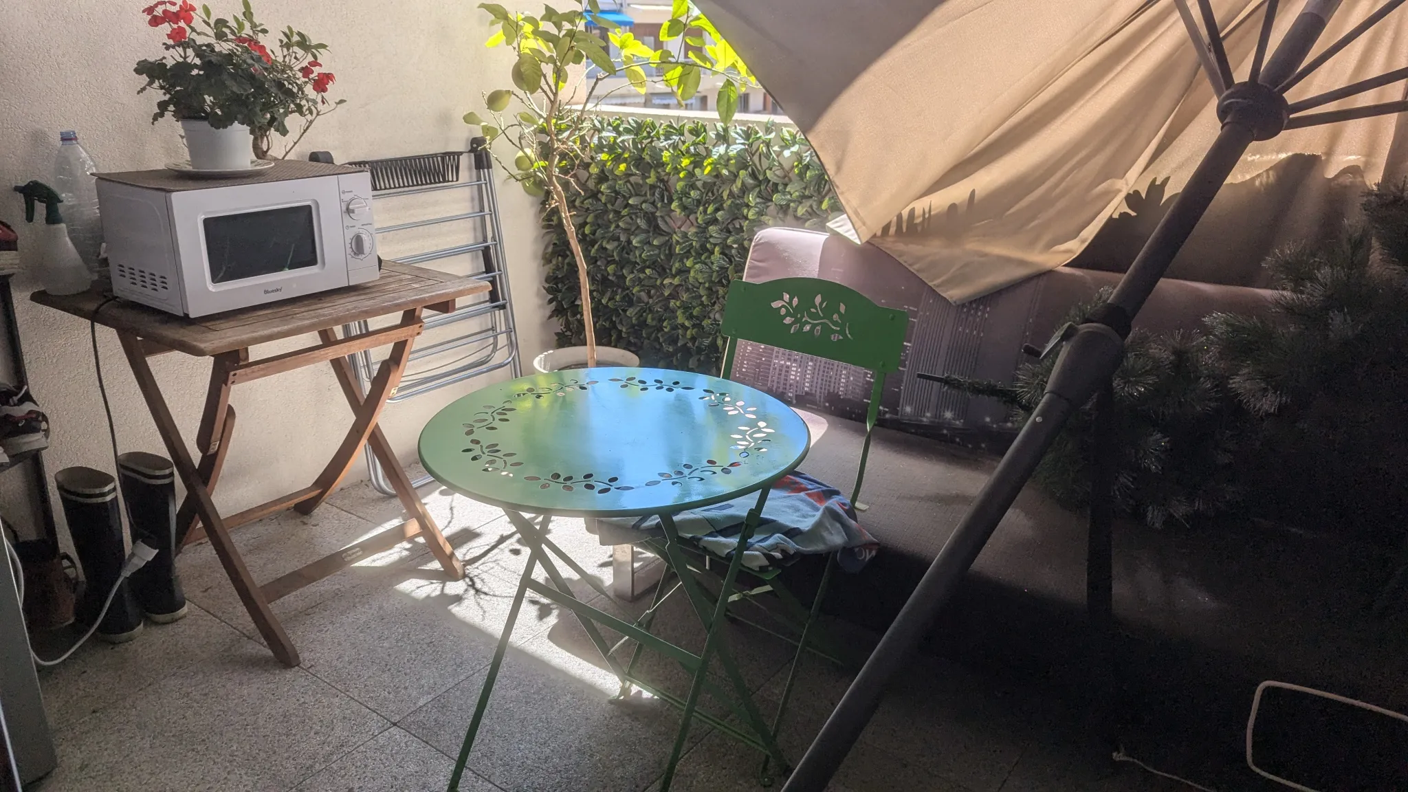 Studio à vendre avec terrasse à Nice Nord - Cessole 