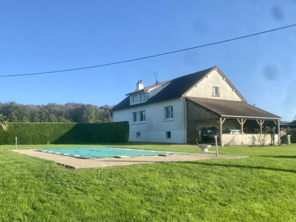 Belle propriété avec piscine à Azy le Vif (58240)