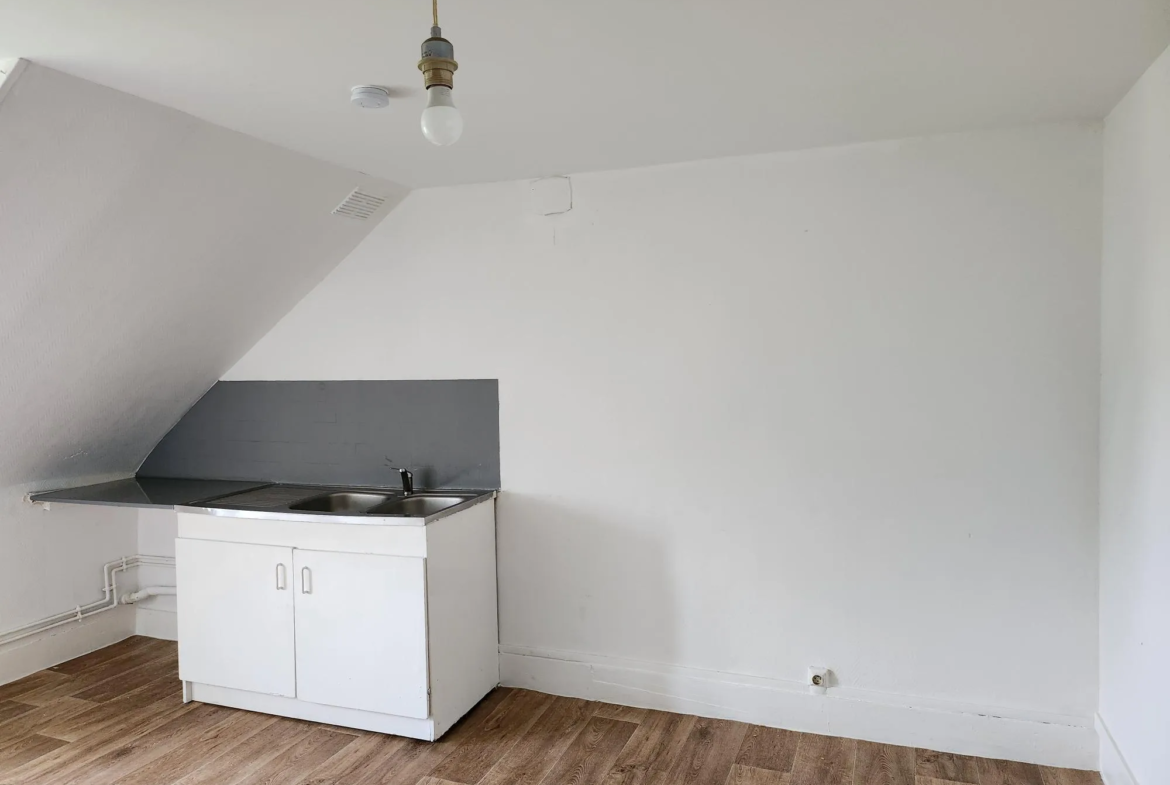 À vendre : Immeuble avec deux appartements T2 à Nevers 