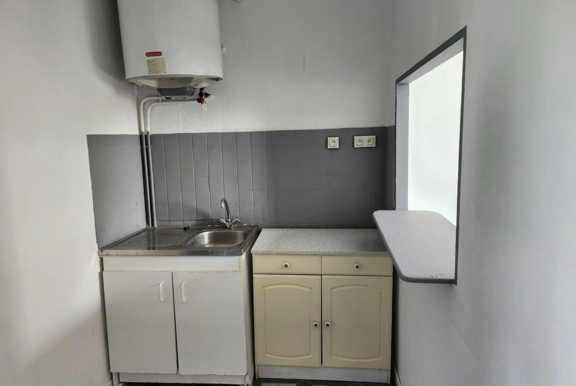 À vendre : Immeuble avec deux appartements T2 à Nevers 