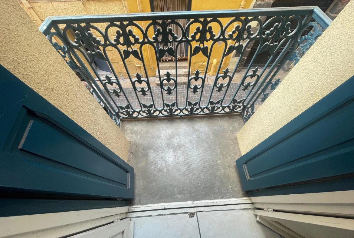 Vente d'un appartement à Collioure - 145 000 euros 