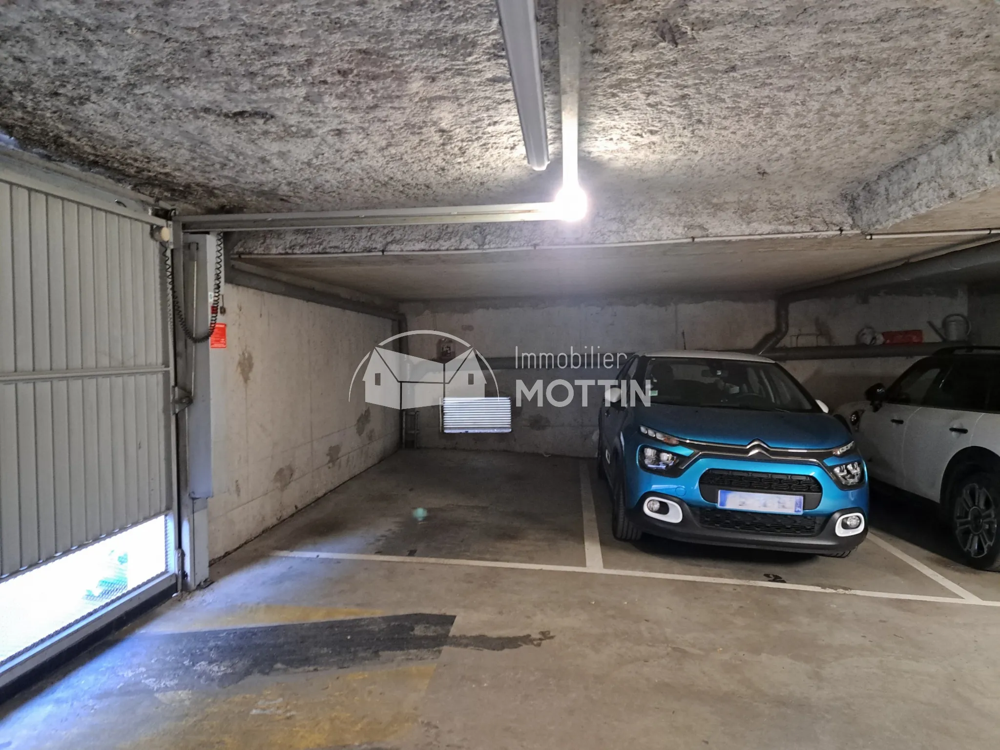 À Vitry-Sur-Seine, appartement dernier étage avec balcon 