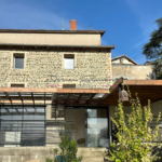 Maison à vendre à Thizy - 3 chambres, terrasse et jardin