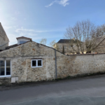 Maison en pierres avec dépendance à rénover à Sainte-Hermine