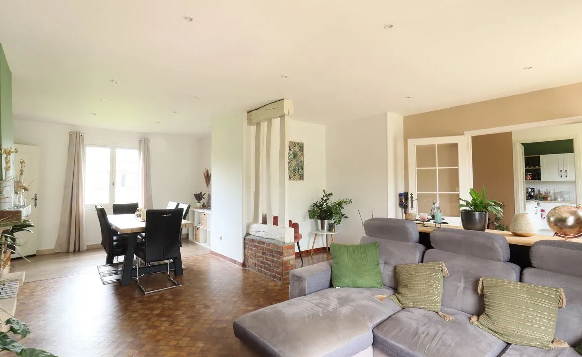 Pavillon de 105 m² à vendre à Gremonville - 225 000 EUR 