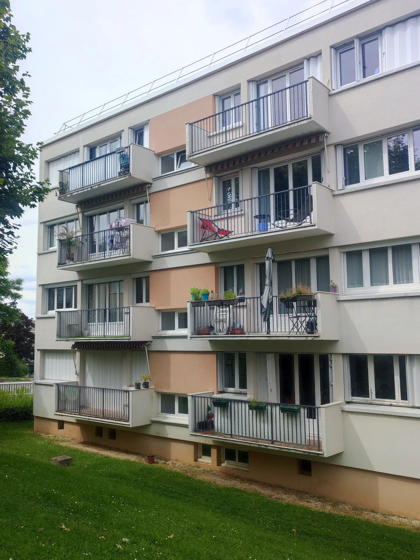 Appartement 4 pièces lumineux à Palaiseau avec balcon exposé sud 