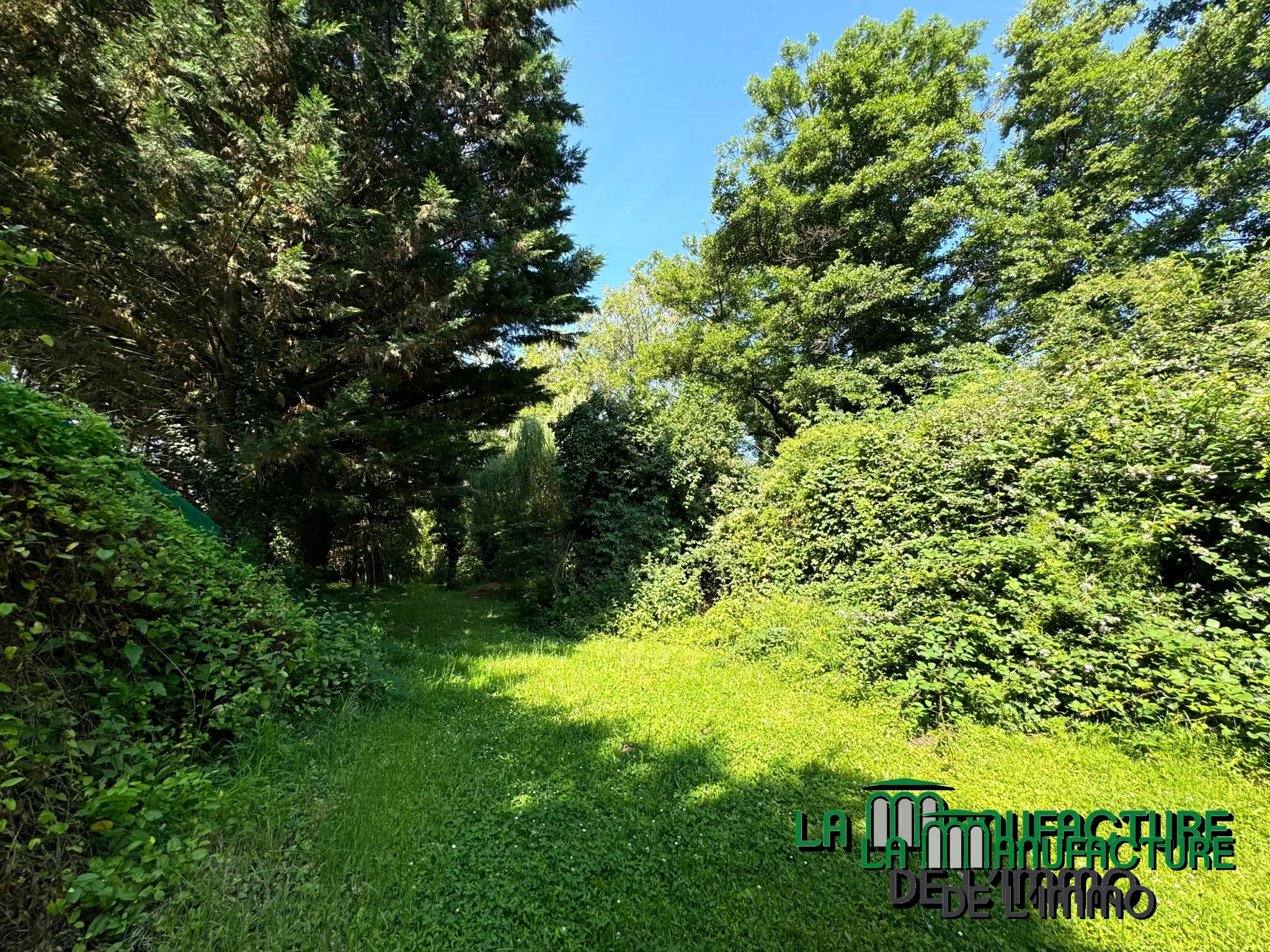 Vente authentique moulin à rénover à Saint Marcellin en Forez 