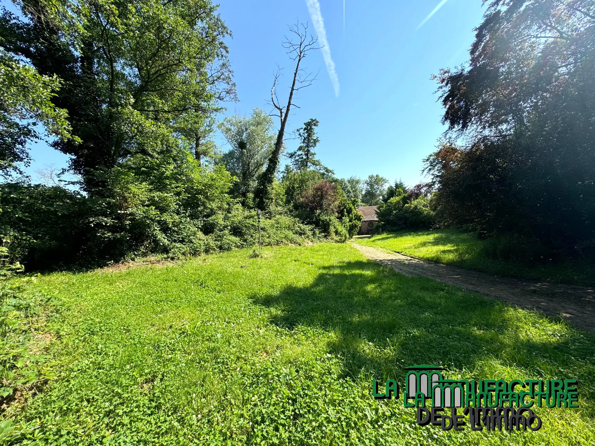 Vente authentique moulin à rénover à Saint Marcellin en Forez 