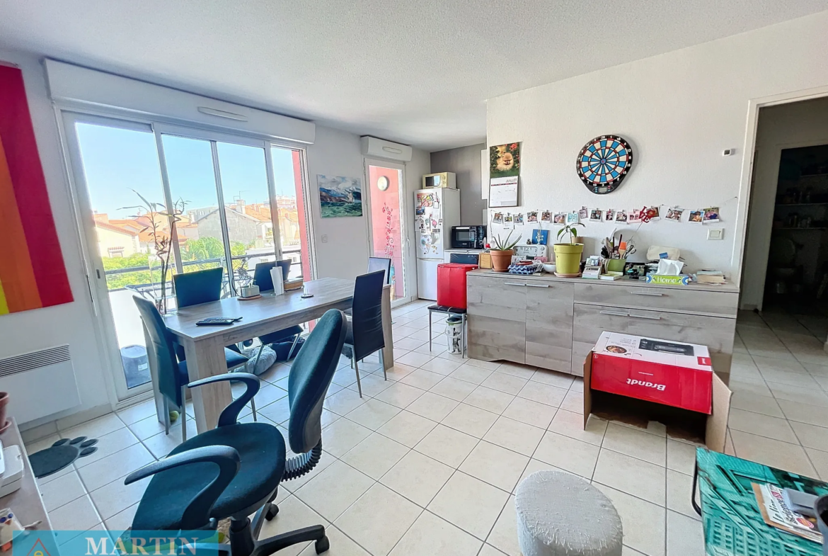 Appartement F2 avec terrasse et parking à Perpignan 