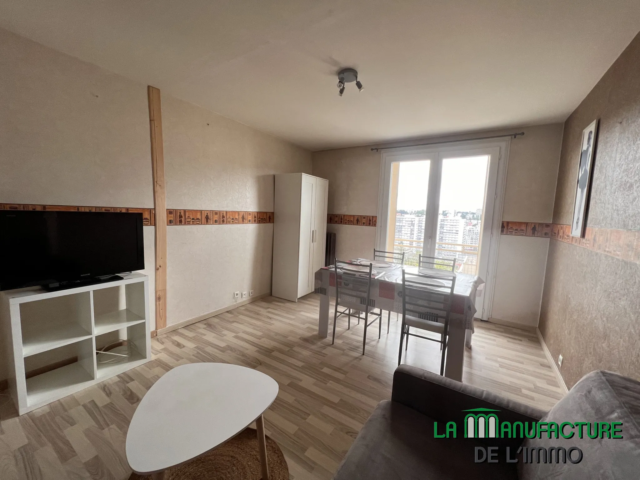 Appartement F3 à vendre à Saint-Étienne avec balcon 