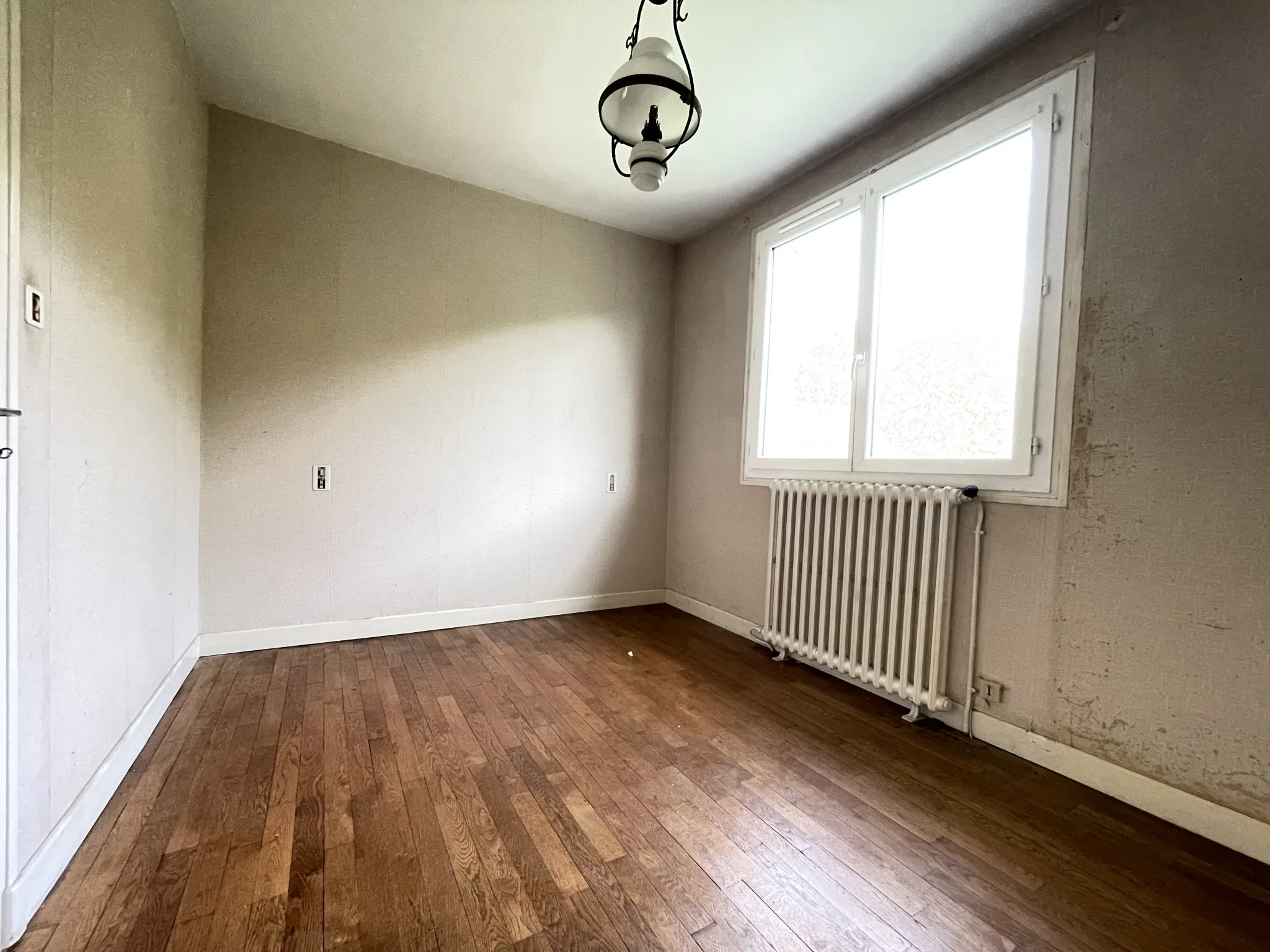 Vente Maison 106 m² à Saint Privat - 5 chambres avec garage 