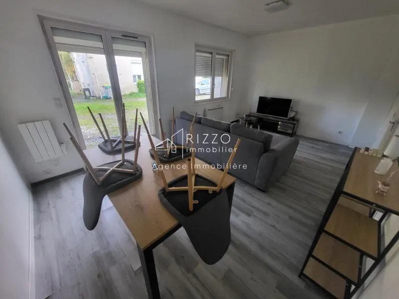 Appartement T3 à vendre / louer à Clairmarais - 100000€ 