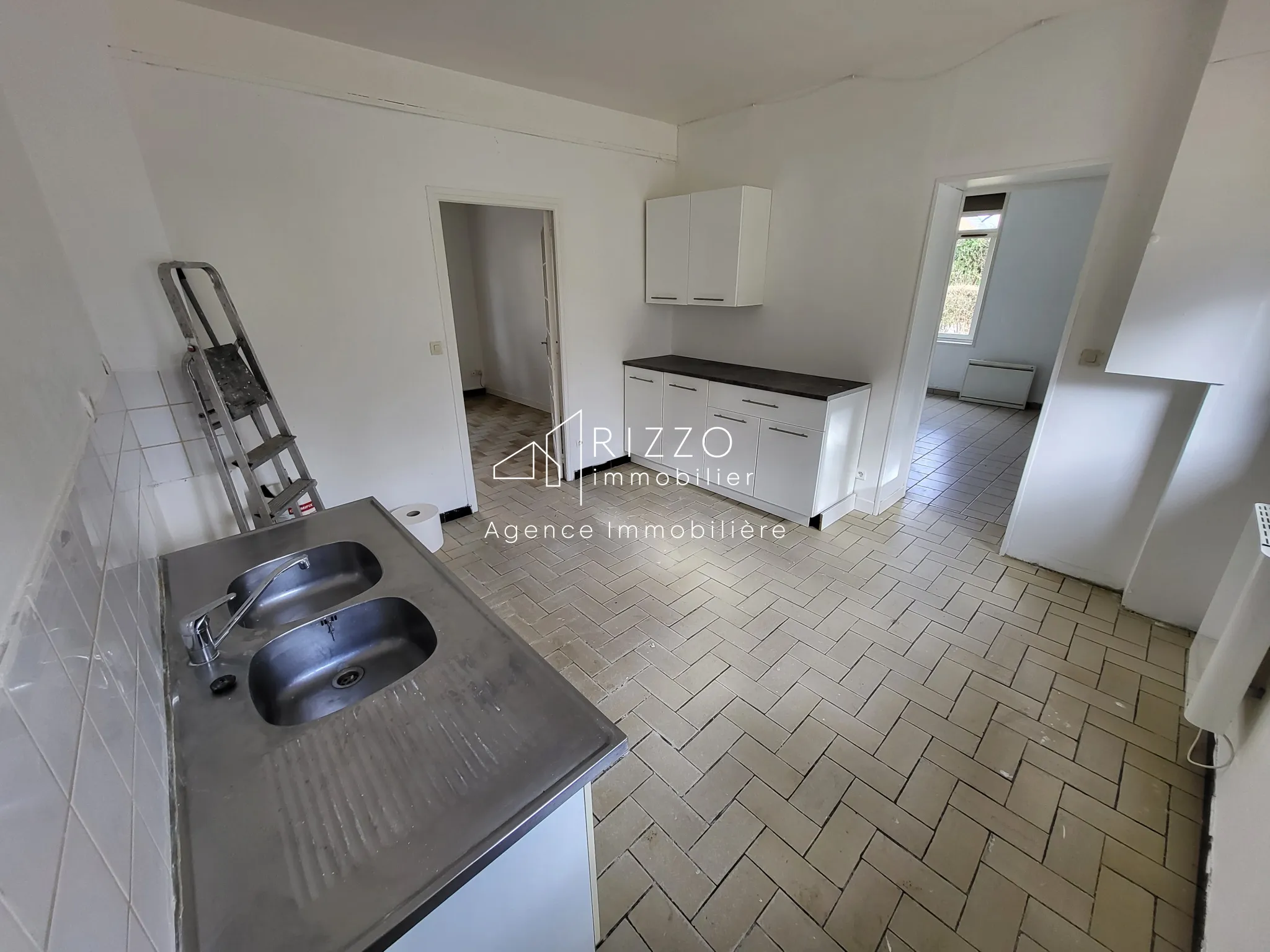 Appartement T3 à vendre / louer à Clairmarais - 100000€ 