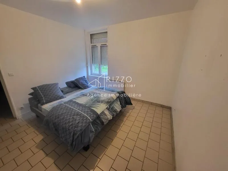 Appartement T3 à vendre / louer à Clairmarais - 100000€ 