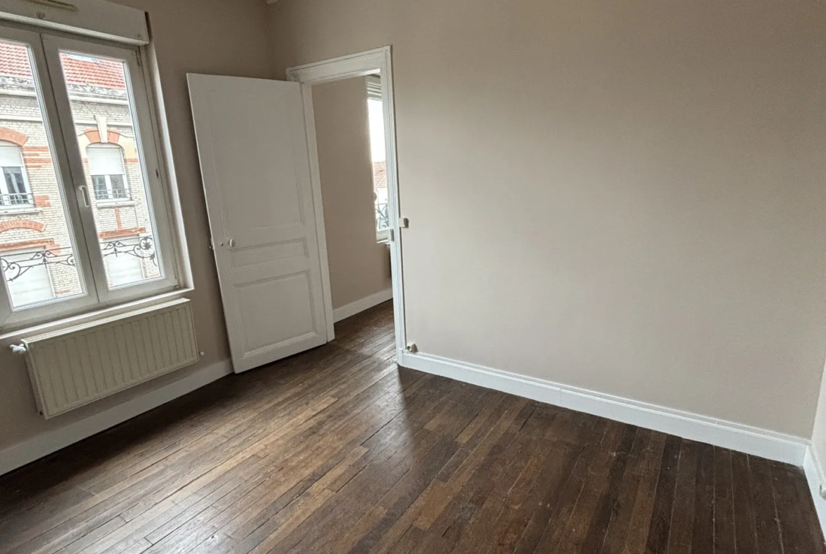 Appartement type 3 rénové à Reims - Avenue de Laon 