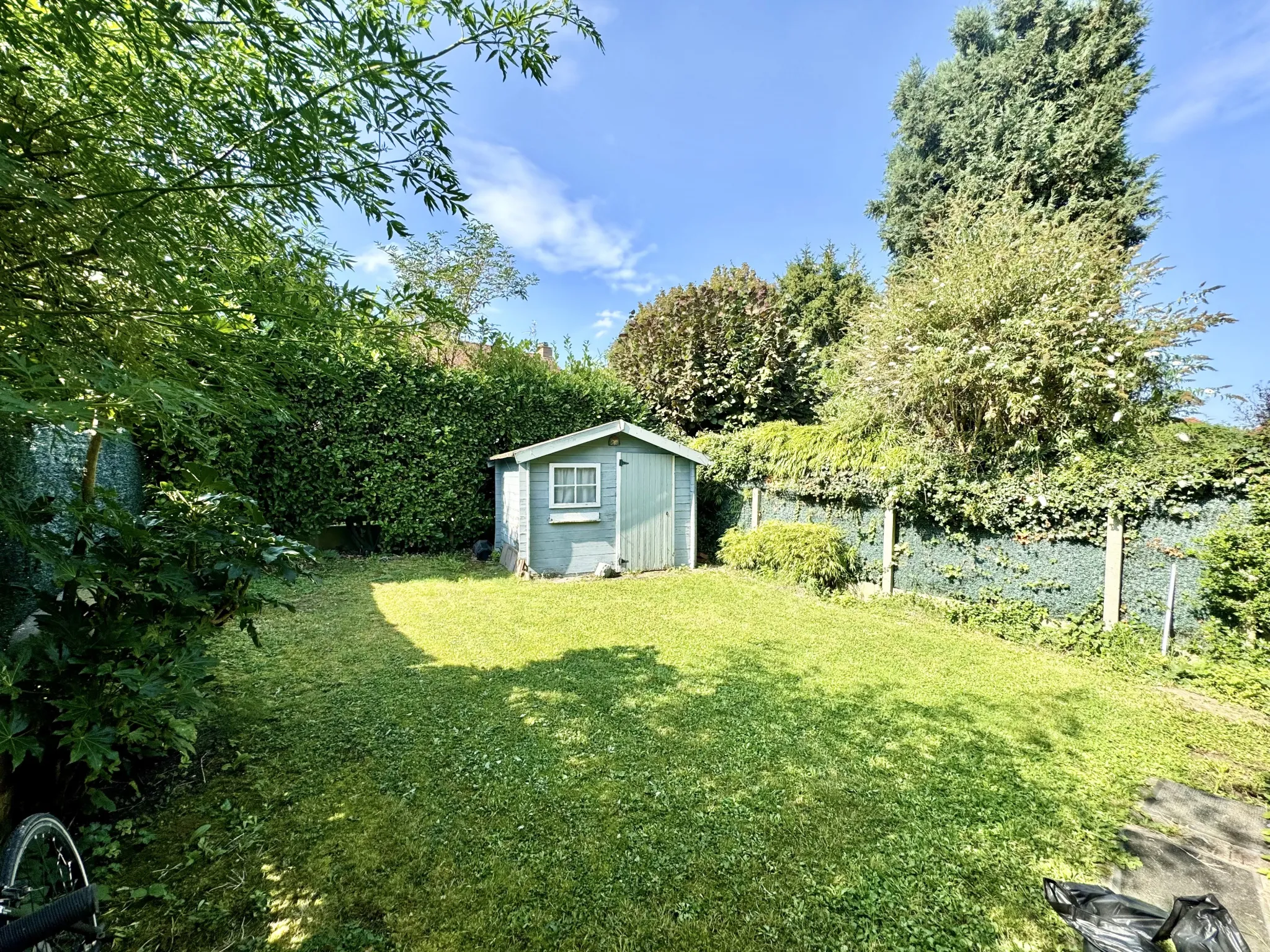 Maison rénovée 100 m² avec 3 chambres et jardin à Lambersart 